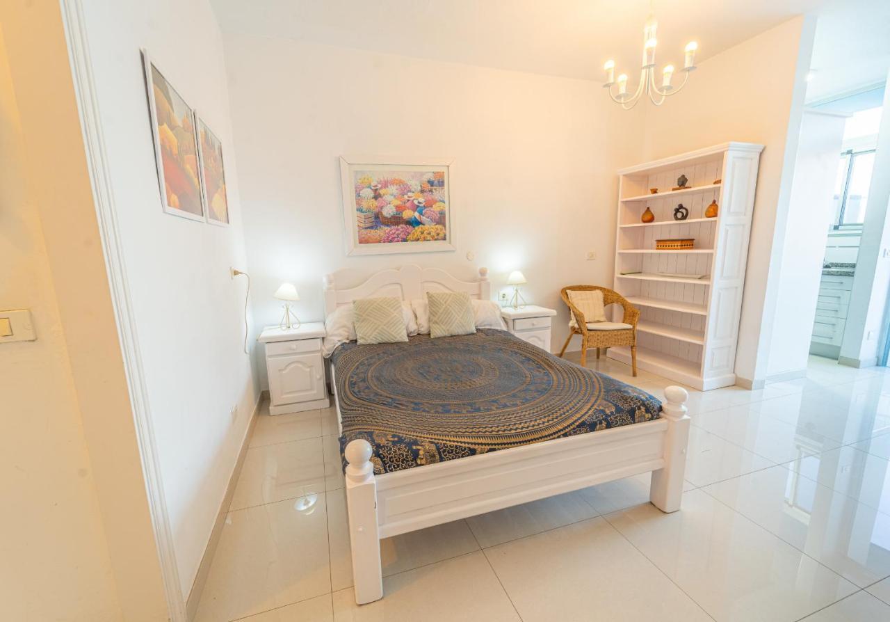 Eden Rentals Lake Port 6Th Beach Avenue Πουέρτο Ντε Λα Κρουζ Εξωτερικό φωτογραφία